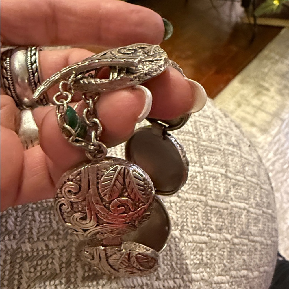 Silpada Silver Intricate Bracelet - Picture 5 of 7